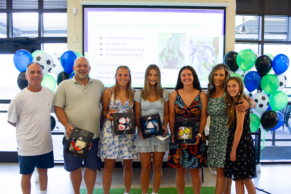 winners of the 2024 Dominic DePalma Memorial Soccer Scholarship, along with the DePalma family